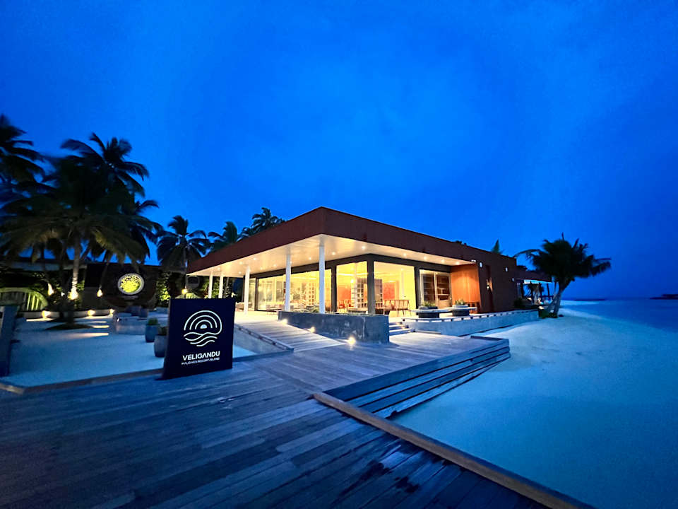 Außenansicht Veligandu Maldives Resort Island