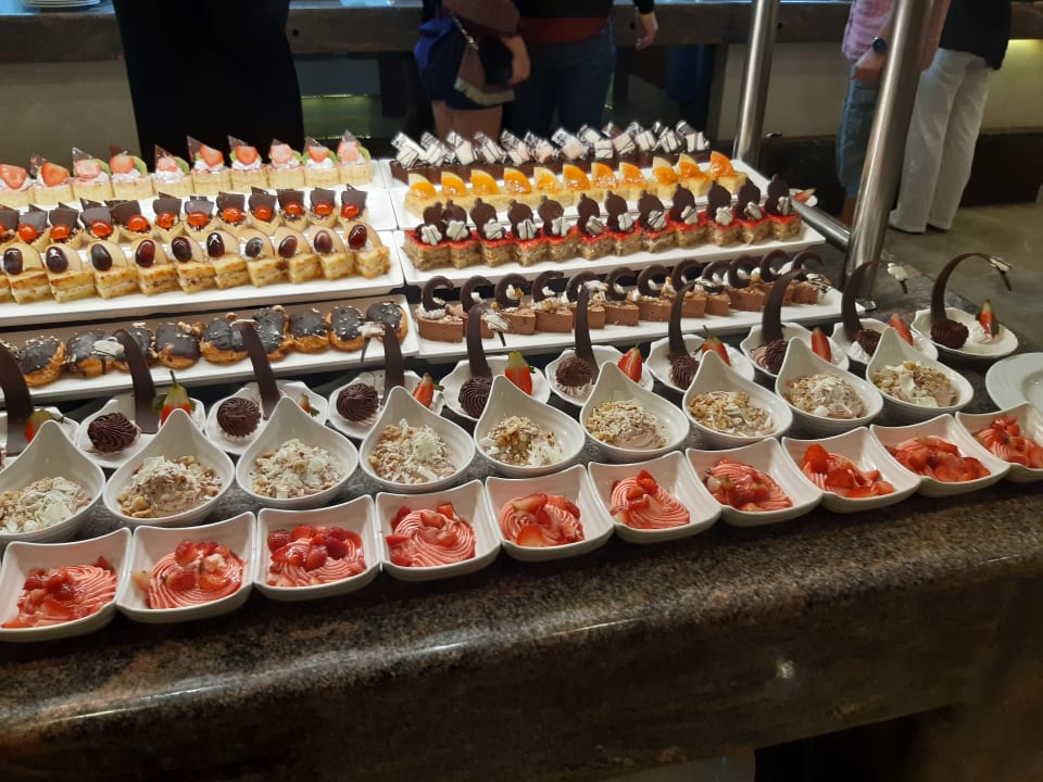 Gastro Serenity Alpha Beach