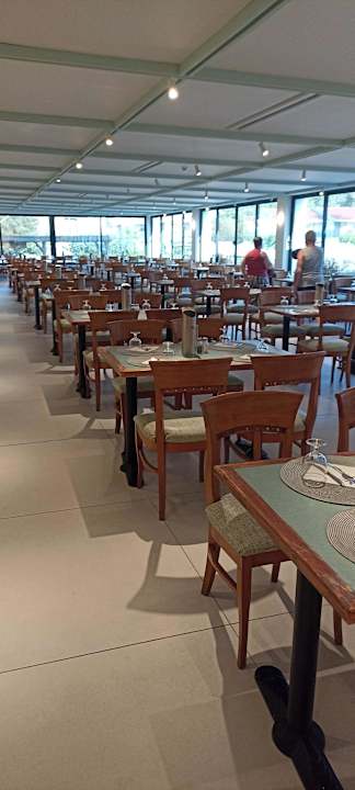 Gastro Golden Coast Hotel & Bungalows