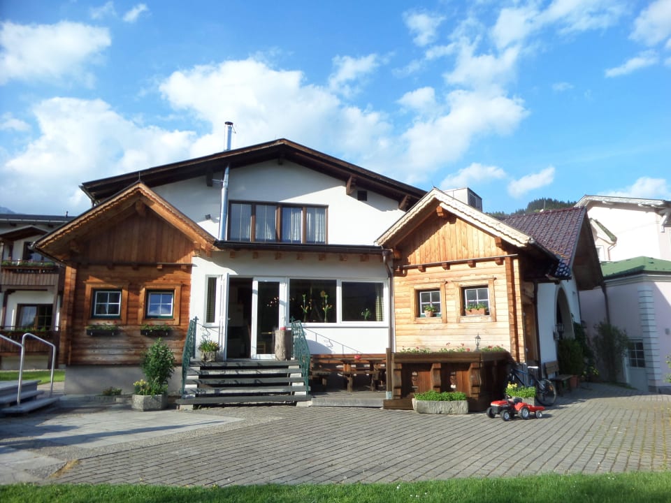 Hotel vom Garten aus Hotel Lavendel