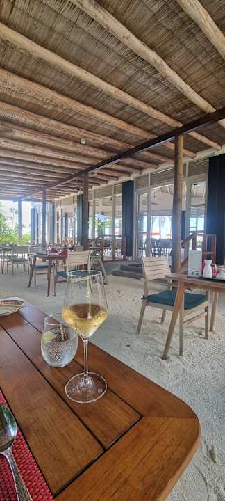 Gastro OBLU SELECT at Sangeli Island