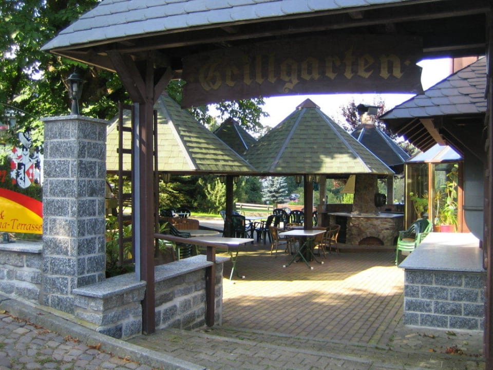 Terrasse Naturhotel Gasthof Bärenfels