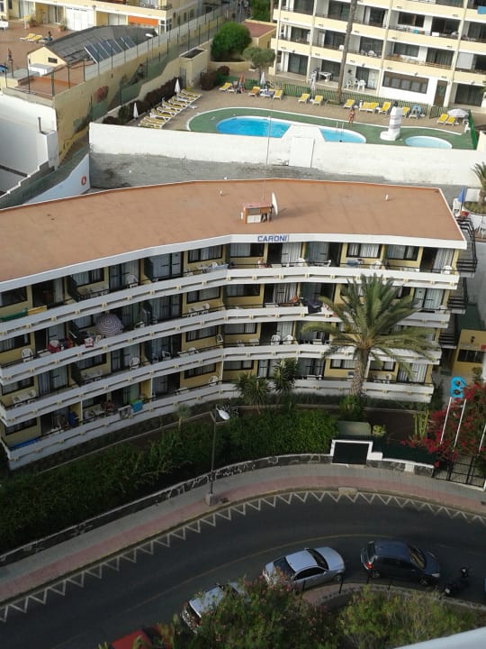 Außenansicht Hotel Caroni