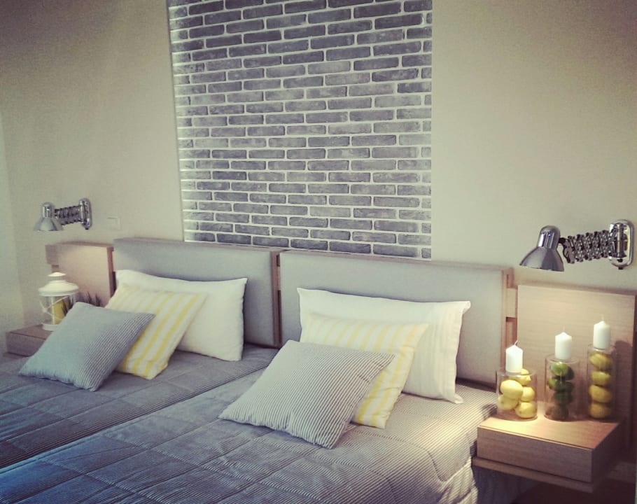 Zimmer Galaxy City Hotel