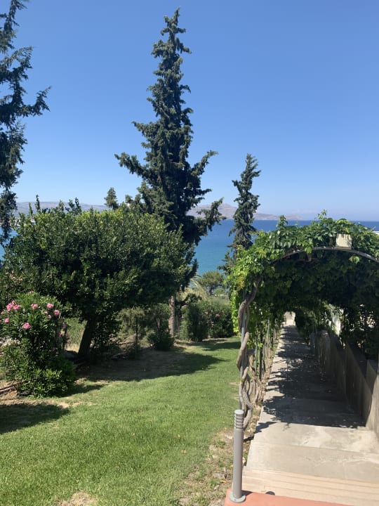 Gartenanlage Lindos Mare, Seaside Hotel