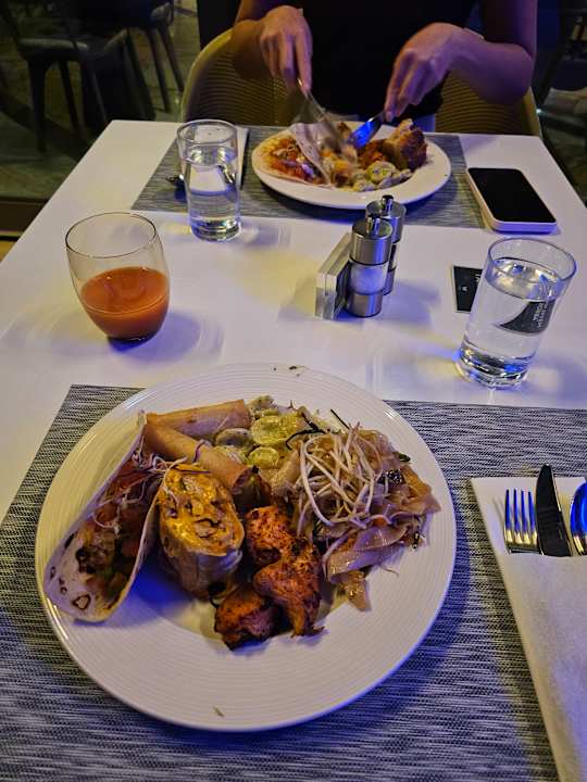 Gastro W Dubai - The Palm