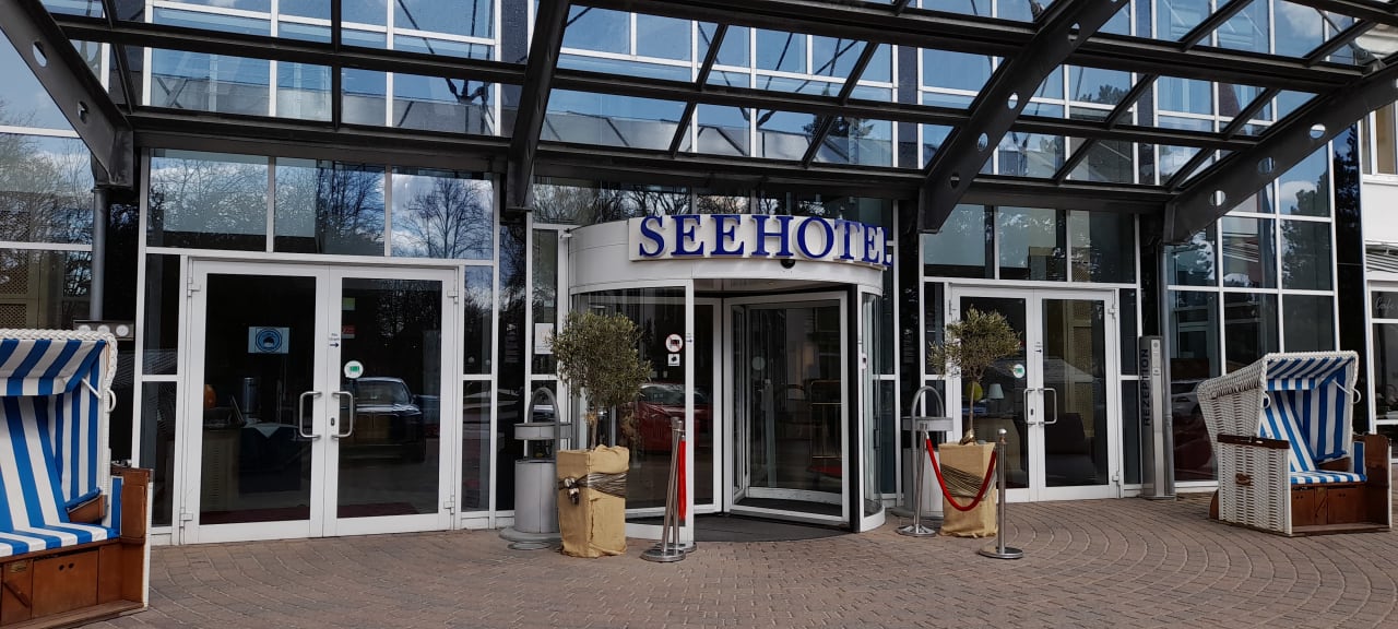 Außenansicht Seehotel Großherzog von Mecklenburg