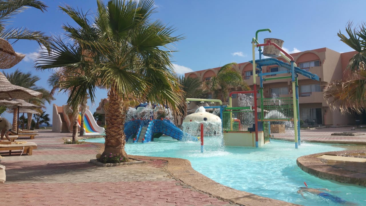 Kinderpool Three Corners Sea Beach Resort