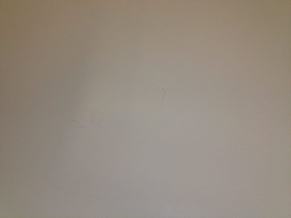 Haare in Badewanne Radisson Blu Hotel Altstadt