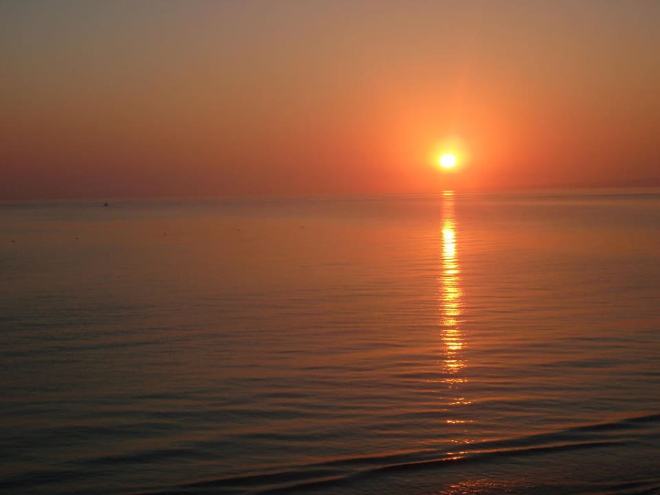 Sonnenaufgang Hotel Andreolas Luxury Suites