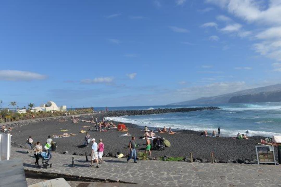 Strand gleich über die Promenade H10 Tenerife Playa