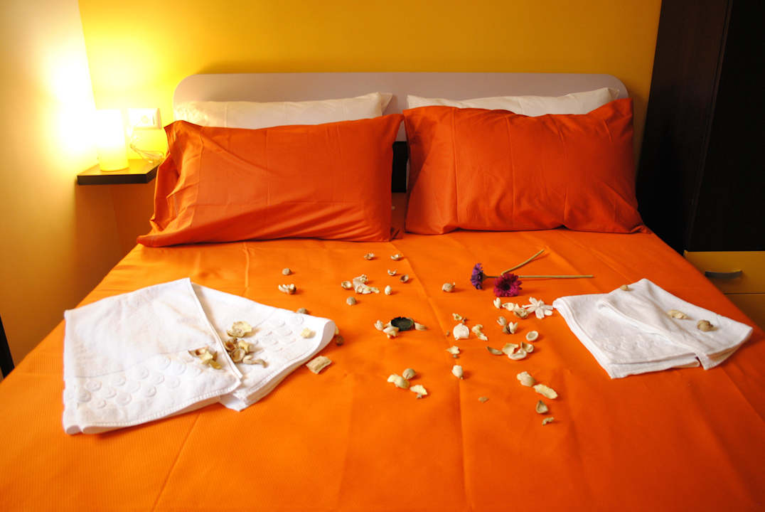 Camera Piazza di Spagna C'Est La Vie Suites