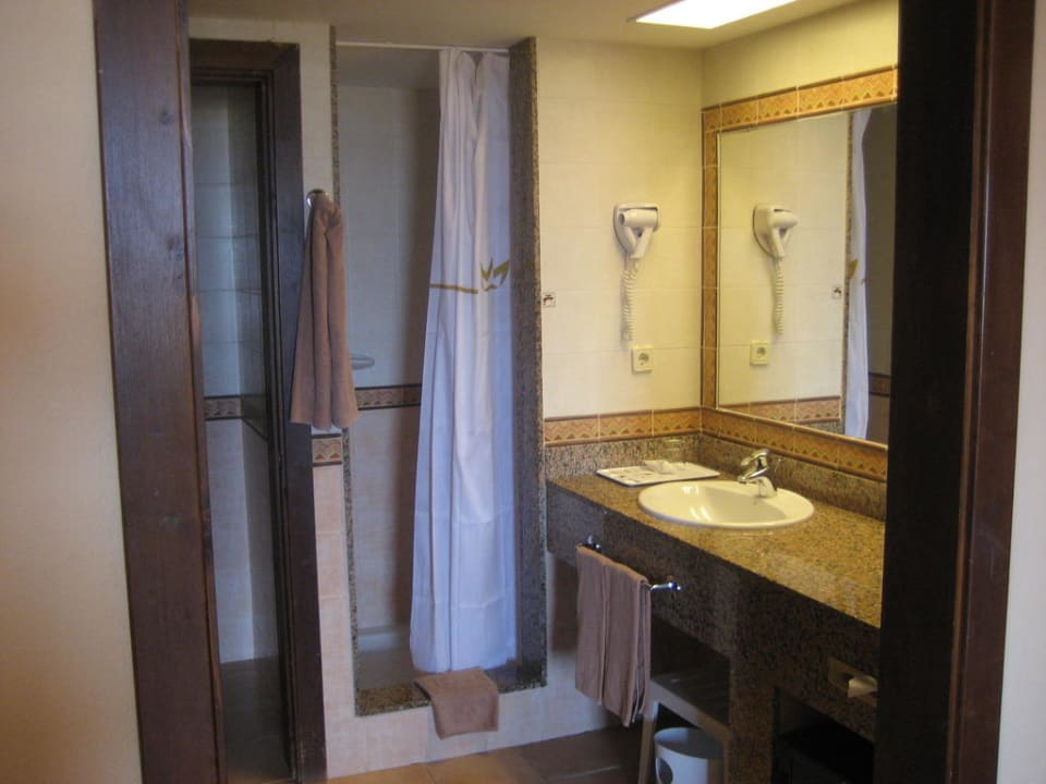 Badezimmer Hotel Riu Funana