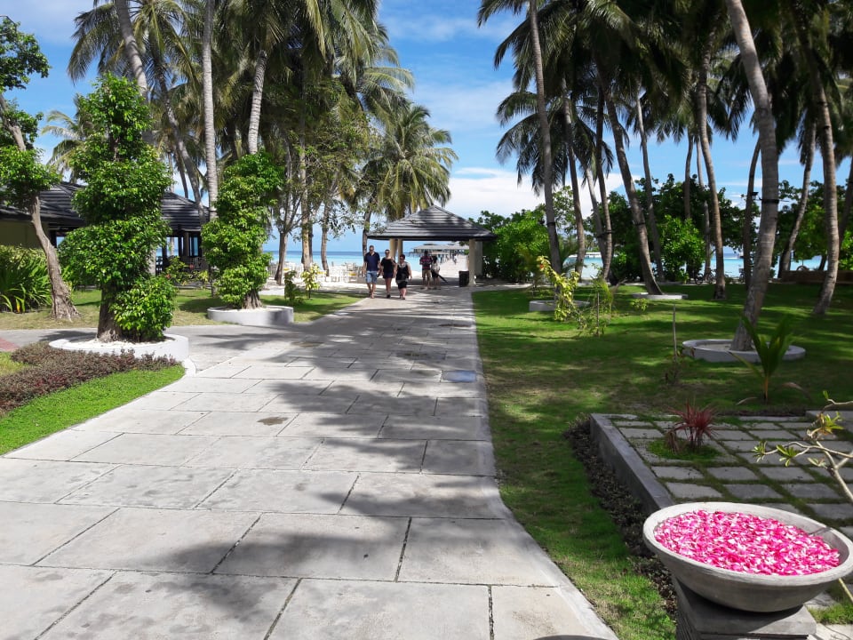 Gartenanlage Villa Park Sun Island