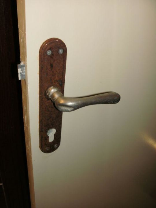 Verrostete Türklinke Klas Dom Hotel