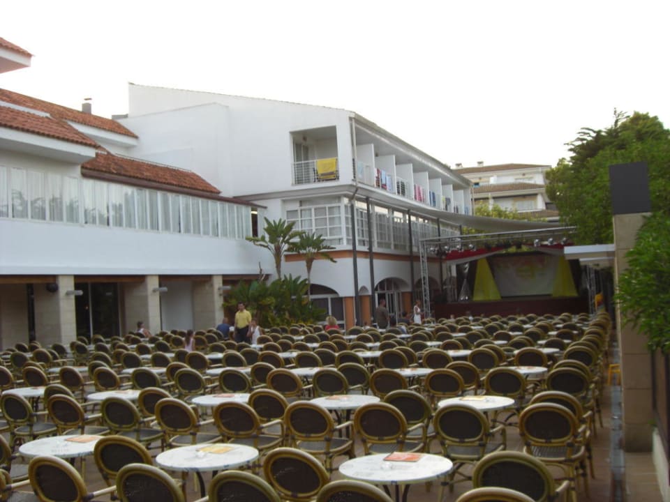 Animationsbühne Hotel Beach Club Font de Sa Cala