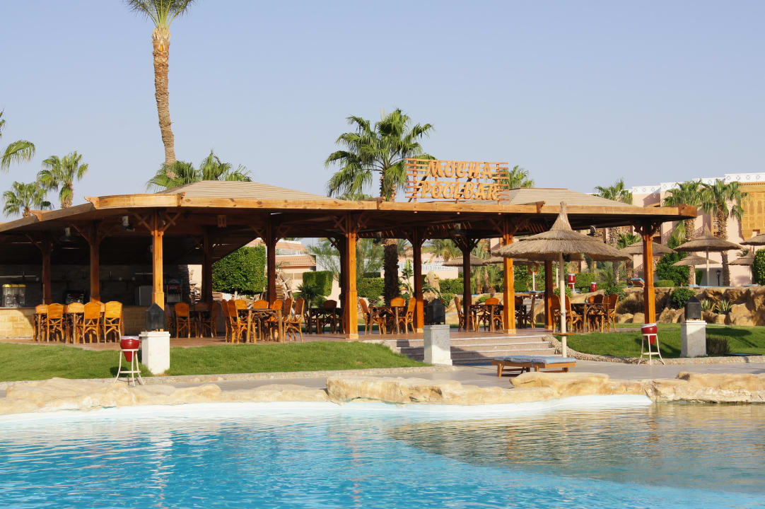 Poolbar Beach Albatros Resort