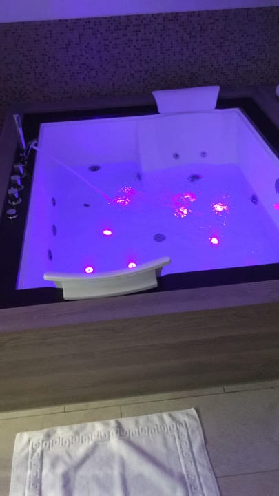Whirlpool im Private Spa Ringhotel Am Stadtpark