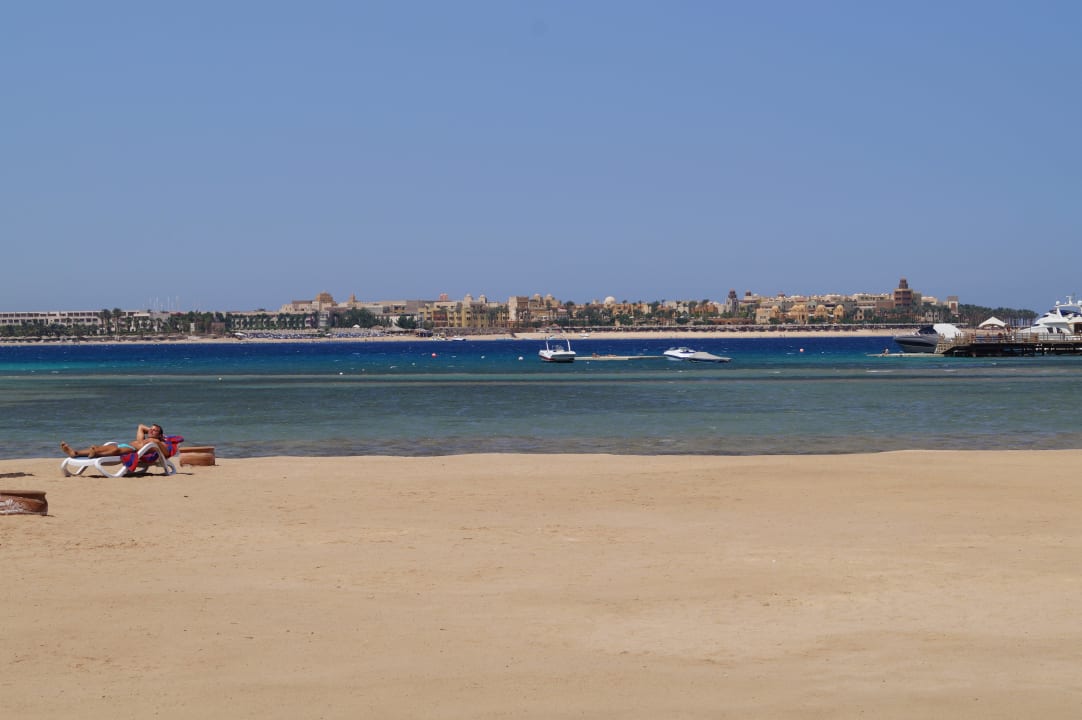 Ein Teil des wunderschönen Strandes Cleopatra Luxury Resort Makadi Bay