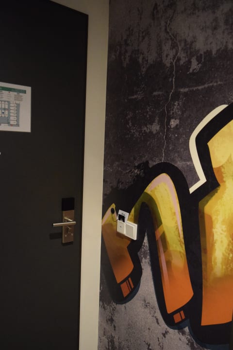 Zimmer Holiday Inn - the niu, Hide Berlin Friedrichshain