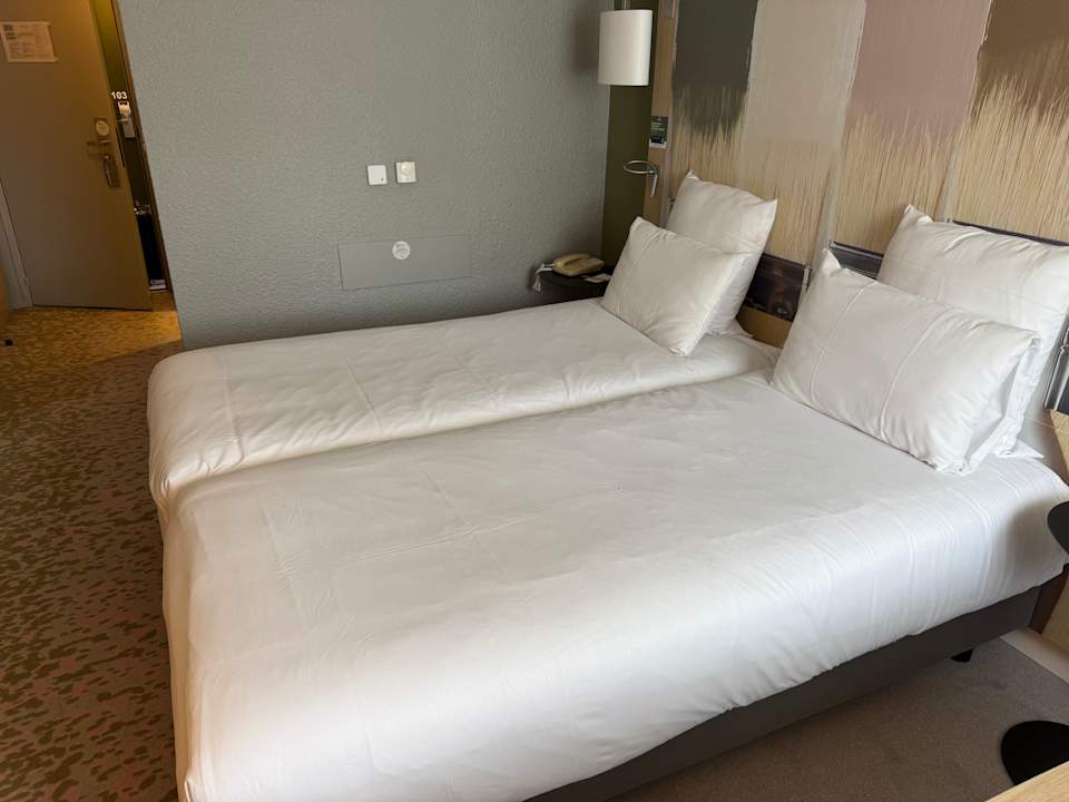 Zimmer Hotel Mercure Parc des Expositions Reims