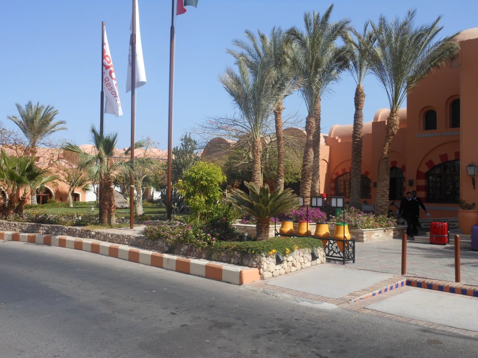 Aussenansicht Jaz Makadi Oasis Resort