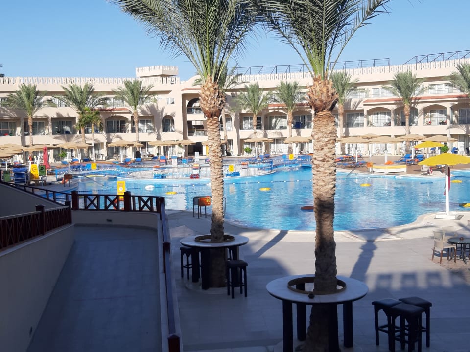 Pool Pickalbatros Royal Moderna Resort-Sharm El Sheikh