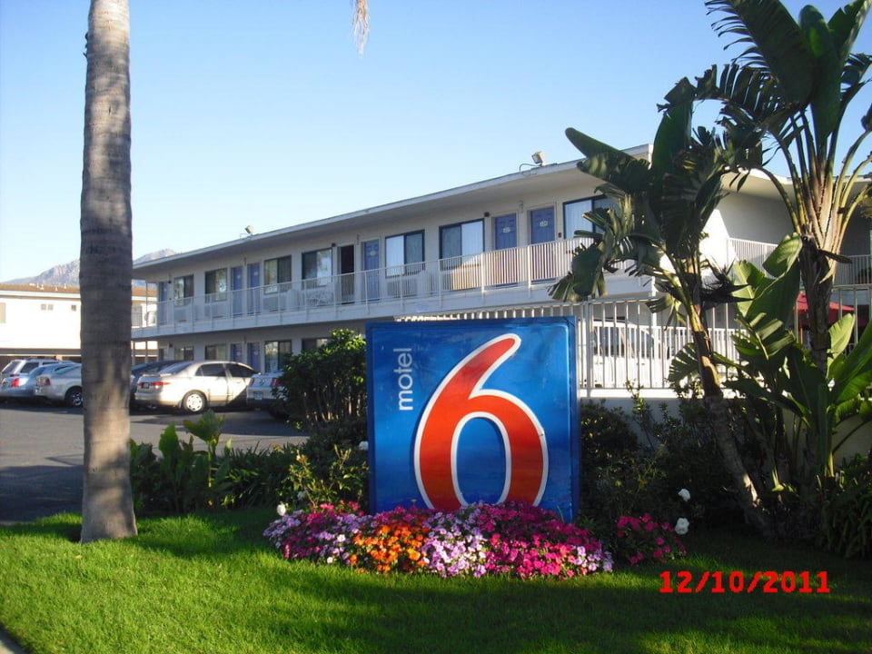 Motel 6 Santa Barbara Beach Motel 6 Santa Barbara Beach