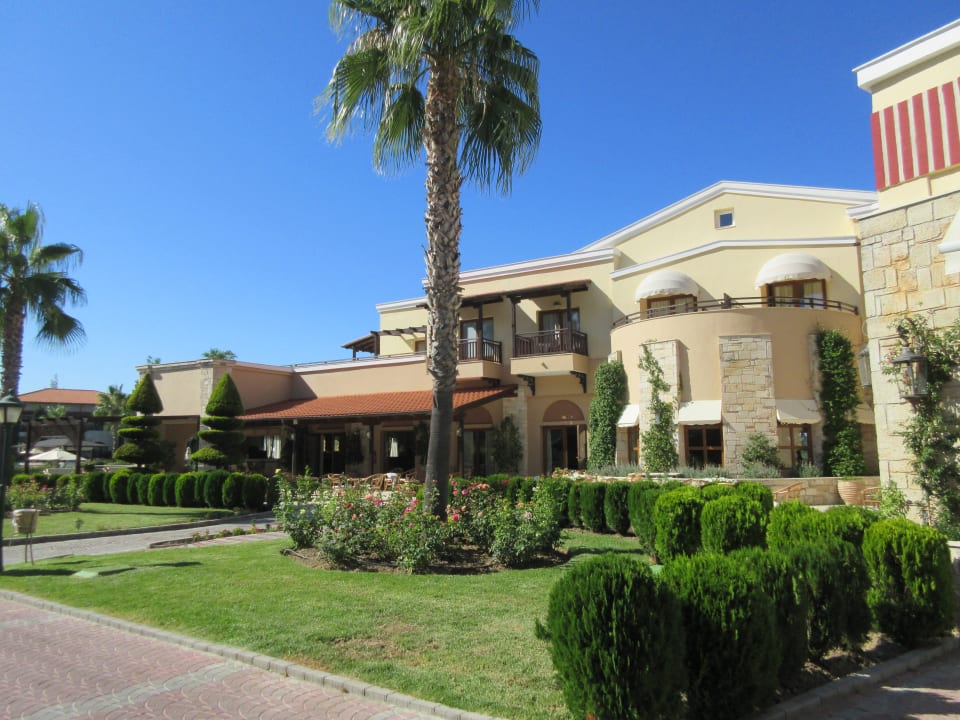 Außenansicht Aegean Melathron Thalasso Spa Hotel