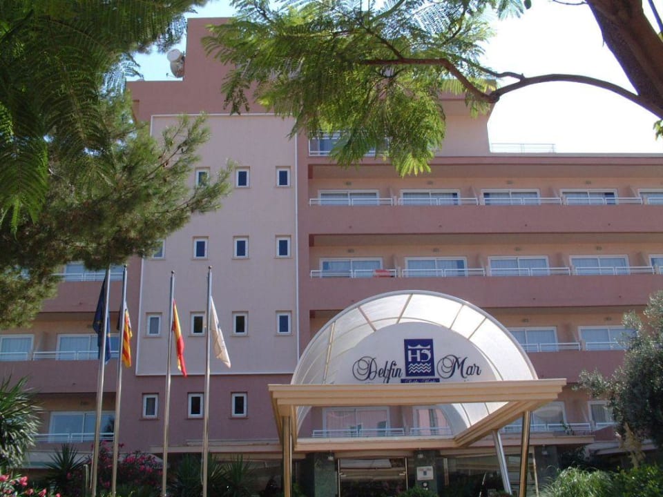 der erste Eindruck Reverence Life  - Adults only