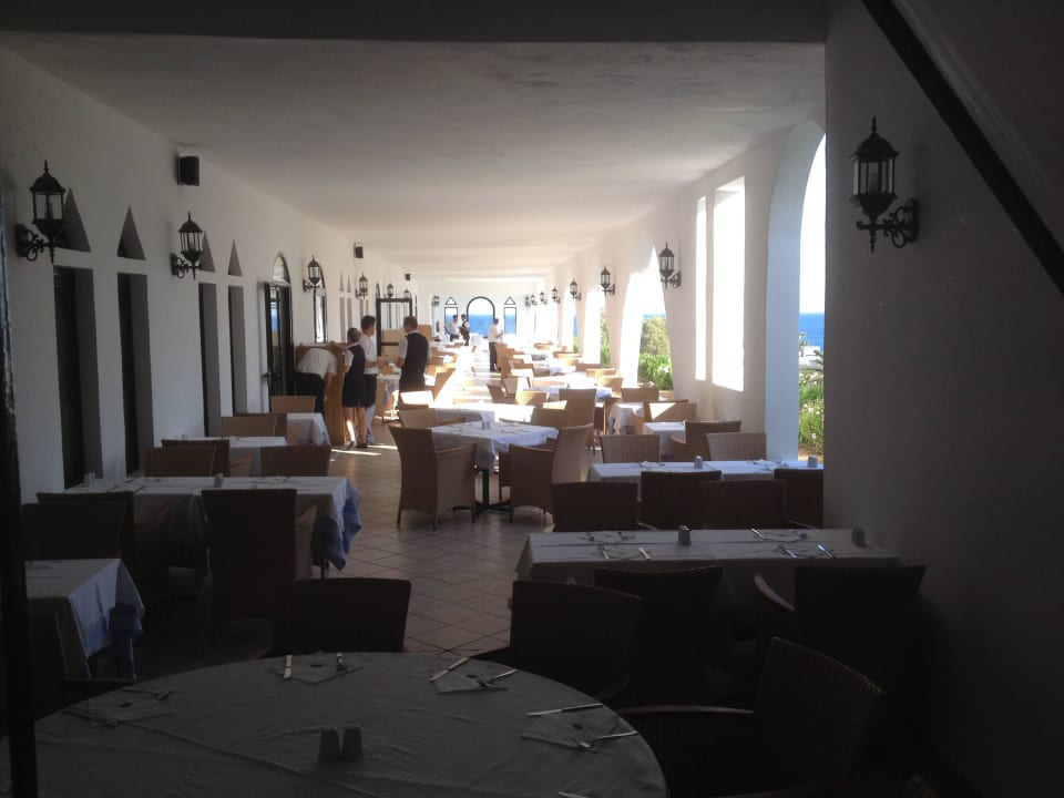 Terrasse Hauptrestaurant Mitsis Norida