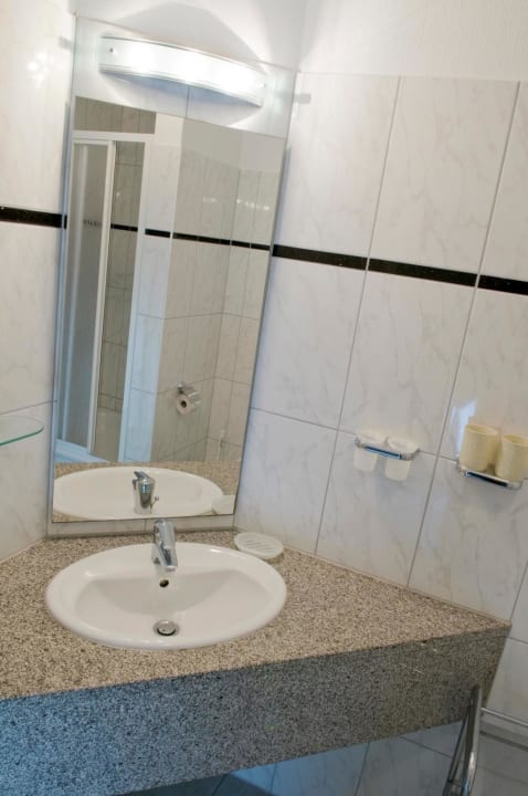 Bsp. Badezimmer Ferienwohnungen in der Ostseewelle