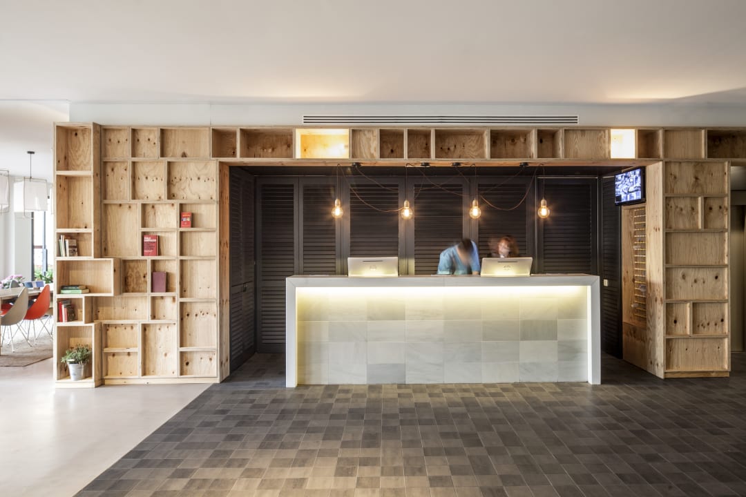 Lobby AQUA Hotel Bertran Park