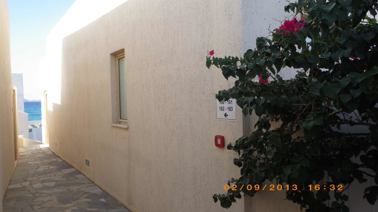 Zugang zu der Suite Knossos Beach Bungalows Suites Resort & Spa