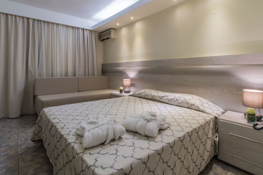 Zimmer Alexandros Palace