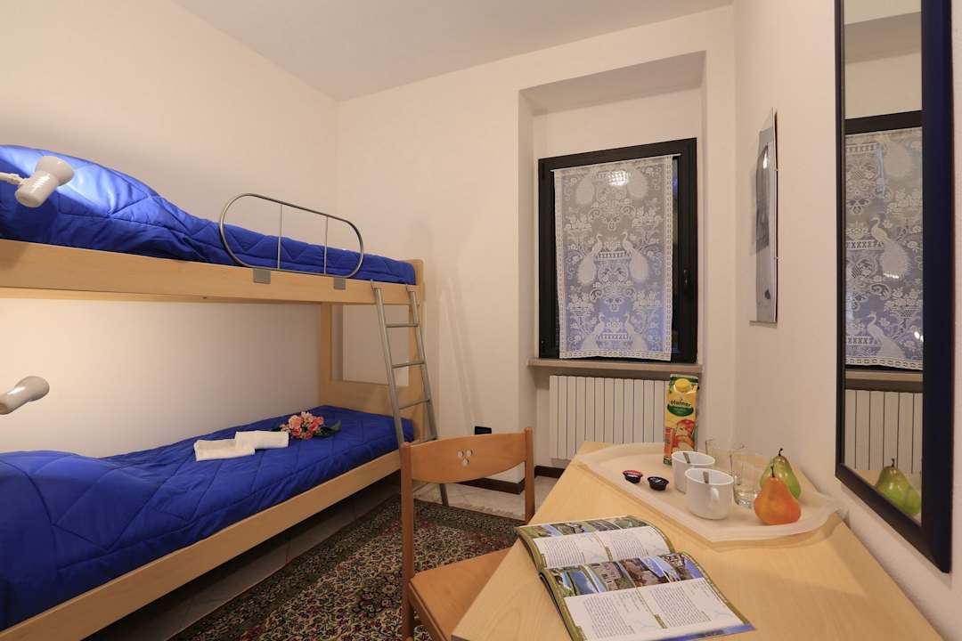 Zimmer Desenzano Corte Santa Maria Verde