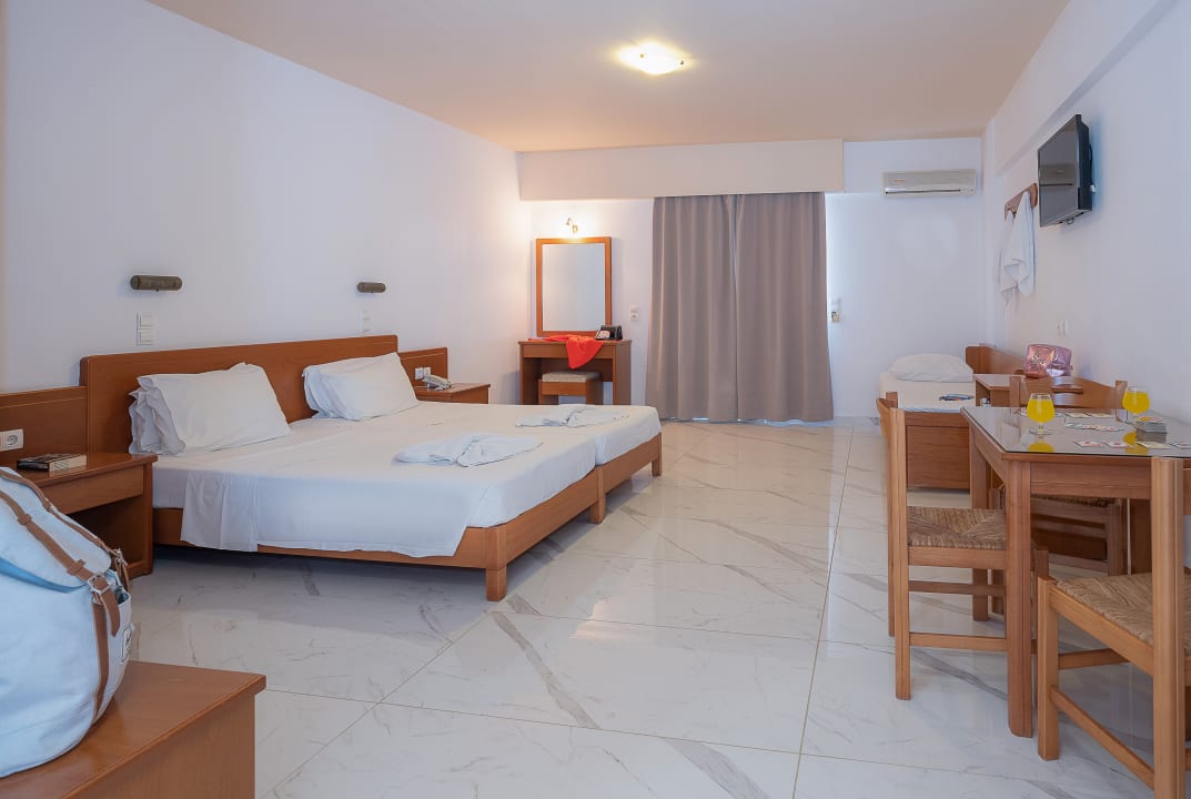 Zimmer Hotel Anthoula Village