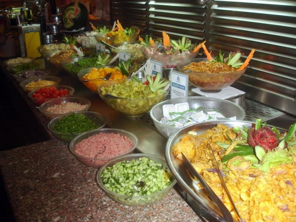 Salatbuffet Brayka Bay Resort