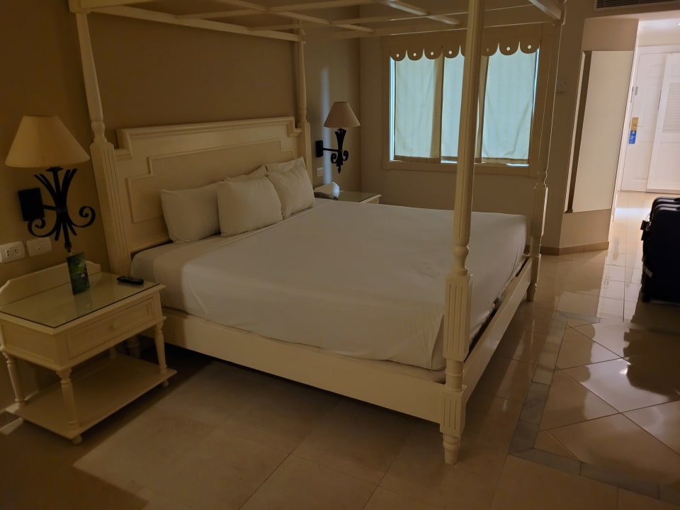 Zimmer Bahia Principe Grand Aquamarine