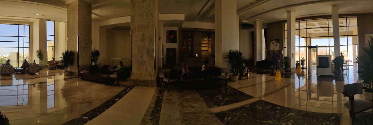 Lobby Gravity Hotel & Aquapark Sahl Hasheesh
