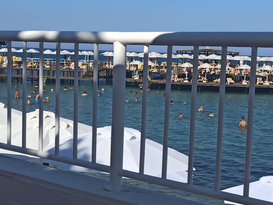 Strand Salamis Bay Conti Resort Hotel & Casino