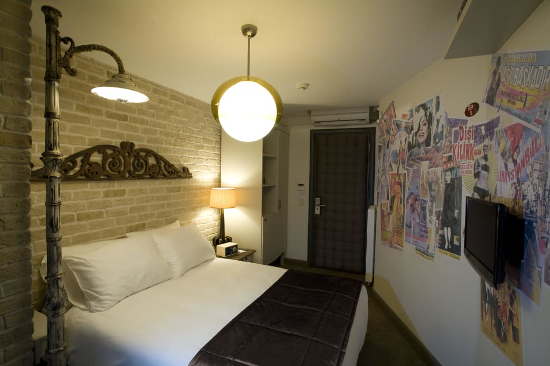 Turkish movie stars Hypnos Design Hotel