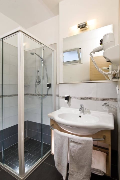 Bagno in camera Hotel Mael Hotel Antonella & Mael