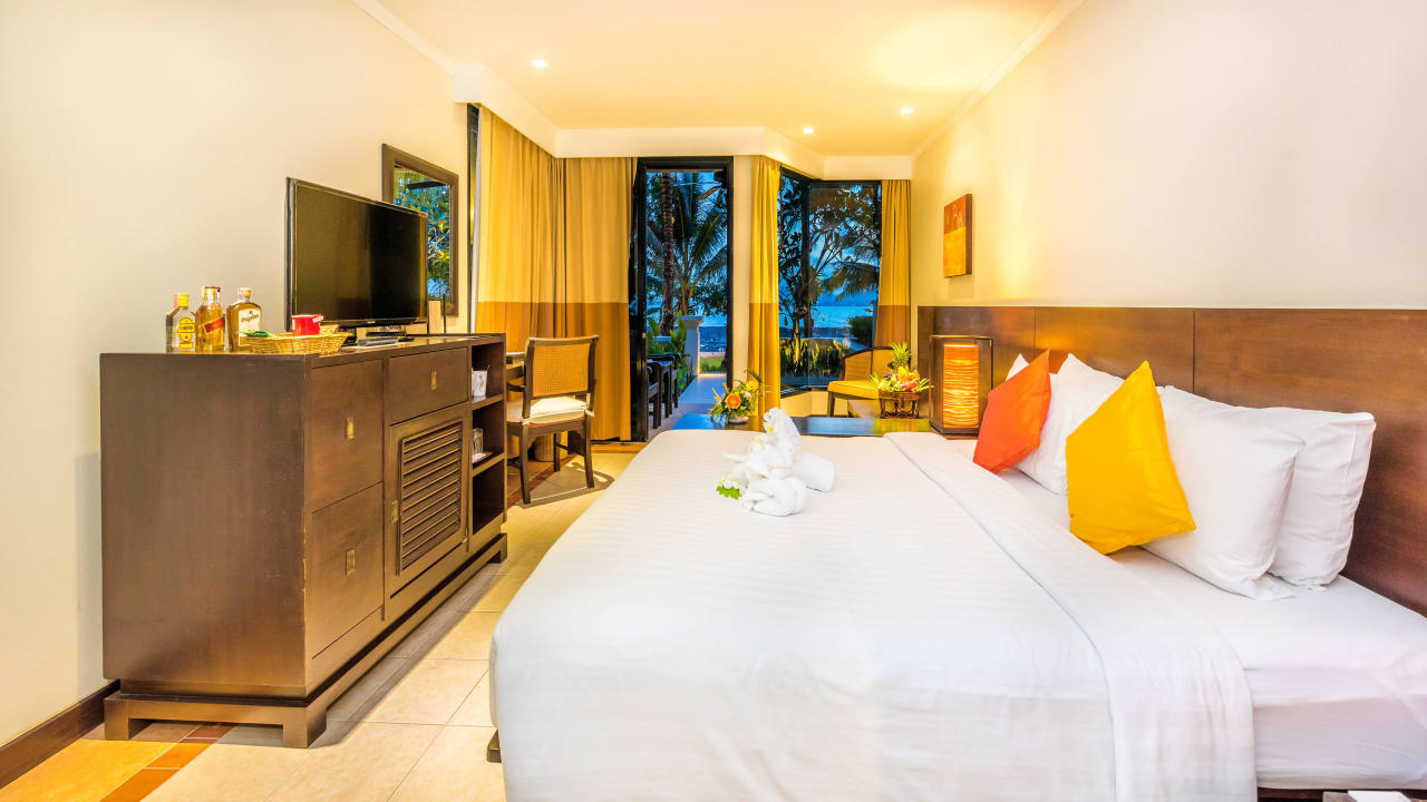 Deluxe Beach Front Panwa Beach Resort Phuket