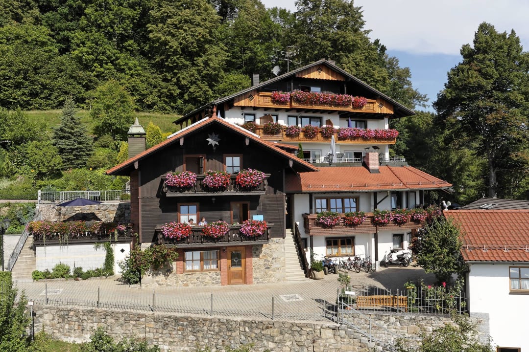Unvergleichliche Fernsicht Pension Haus am Kadernberg