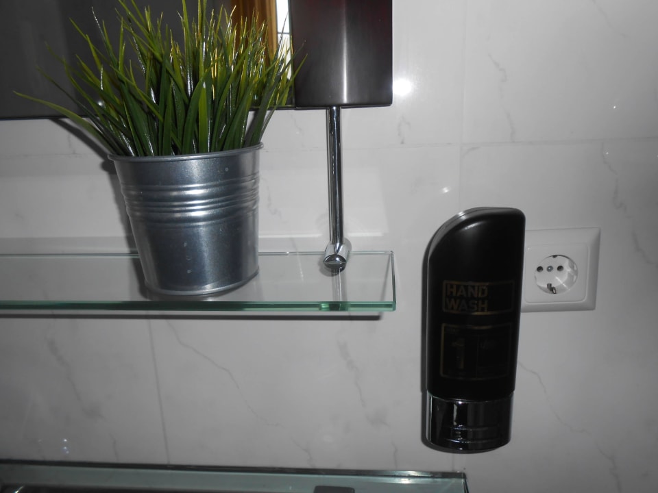 Handwaschcreme und Deko Hotel Römischer Kaiser