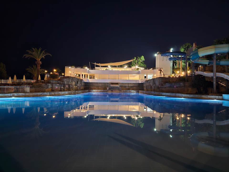 Pool Monachus Family Resort Sorgun