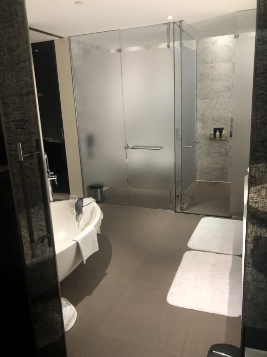 Zimmer W Abu Dhabi - Yas Island