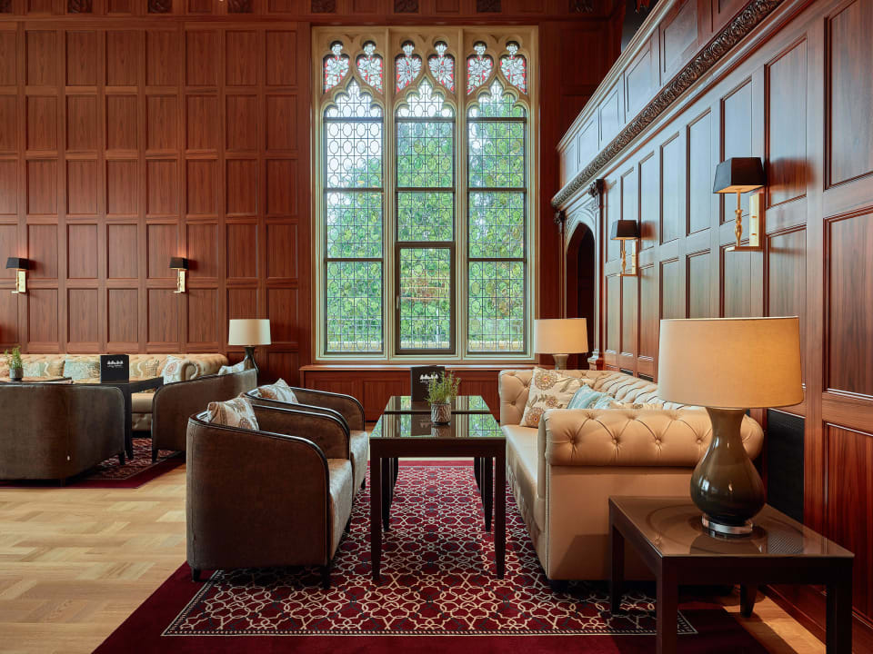 Lounge Bereich in der "Ludwig Wilhelm Bar" Dorint Hotel Frankfurt/Oberursel