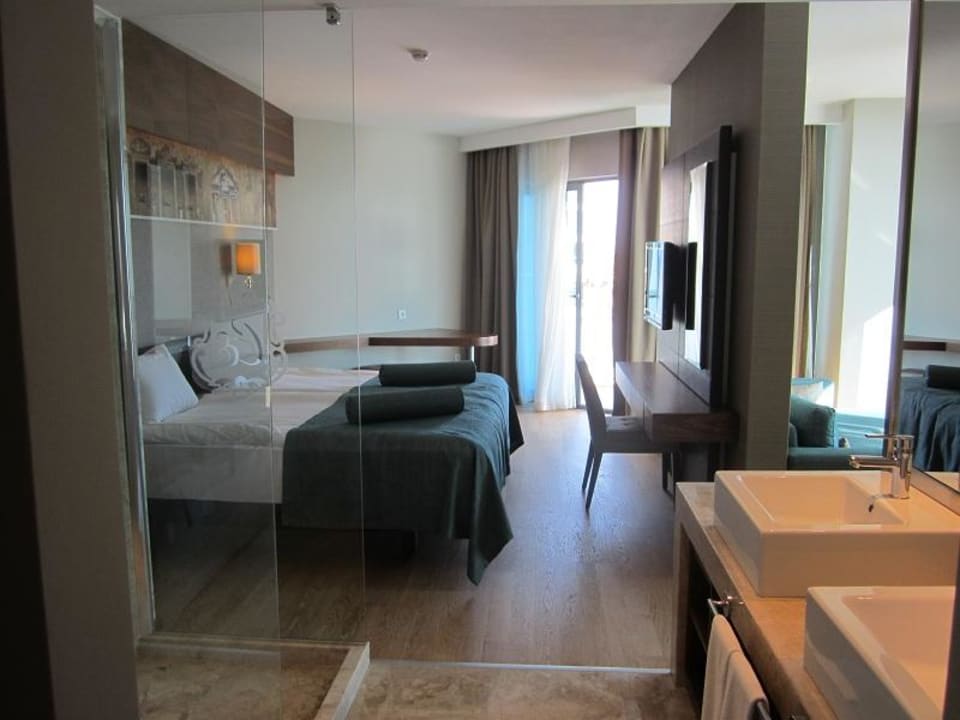 Schlafbereich Suite Commodore Elite Suites & Spa - Adults only